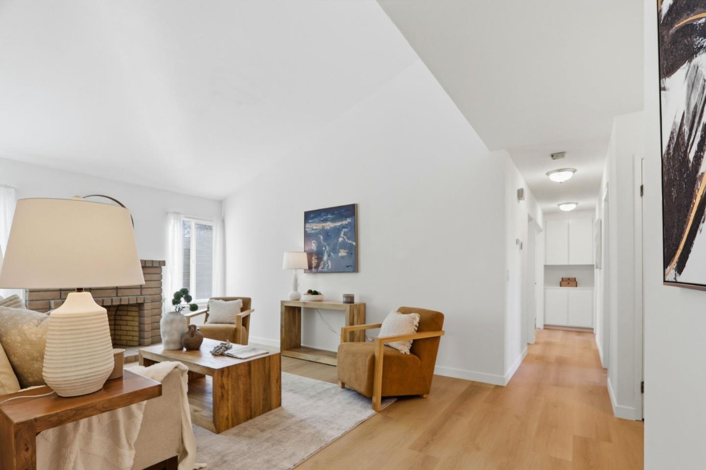 1586 Redfield Court
