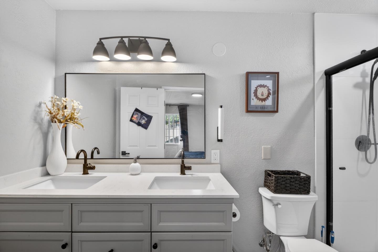 10230 Griffith Street