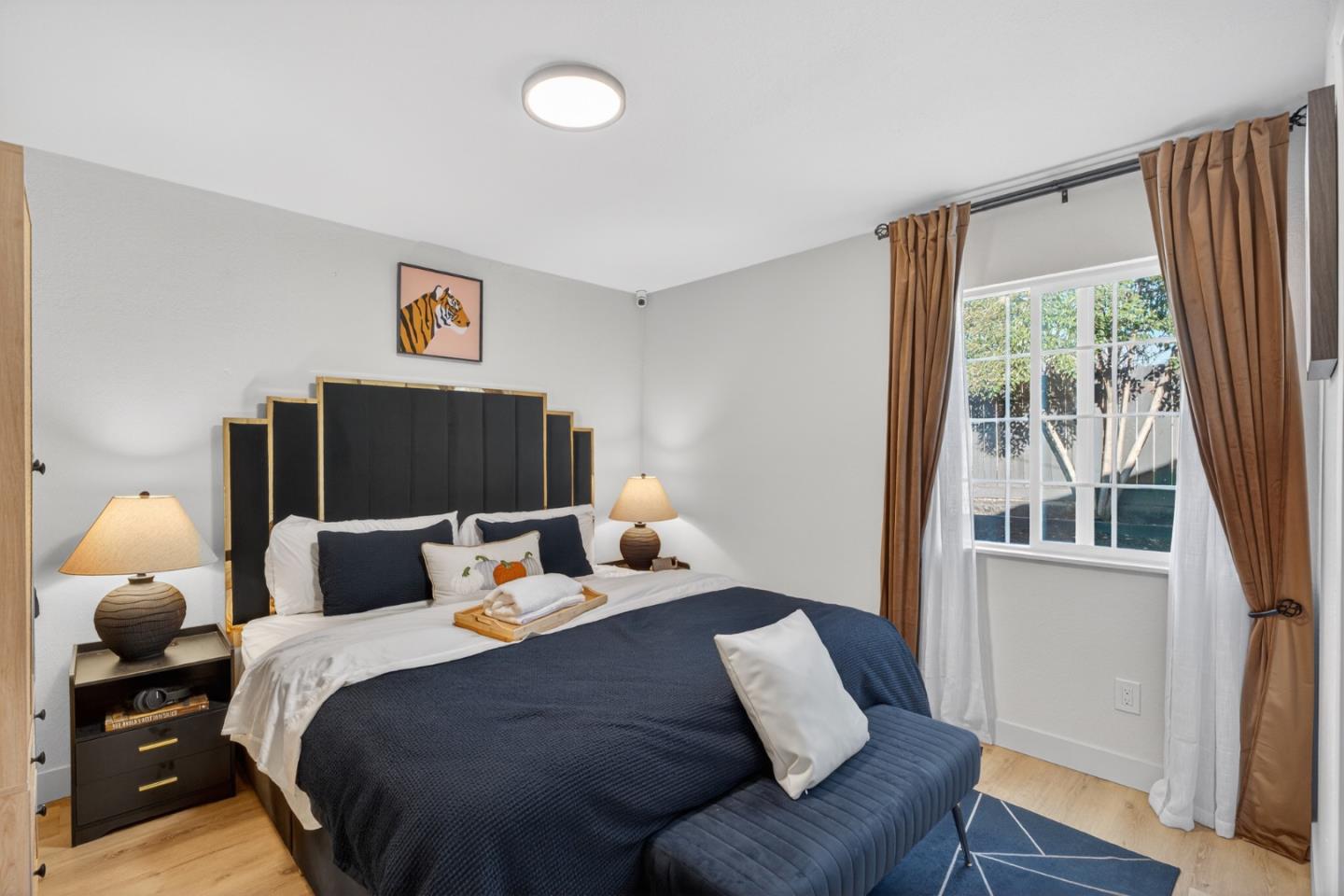 10230 Griffith Street