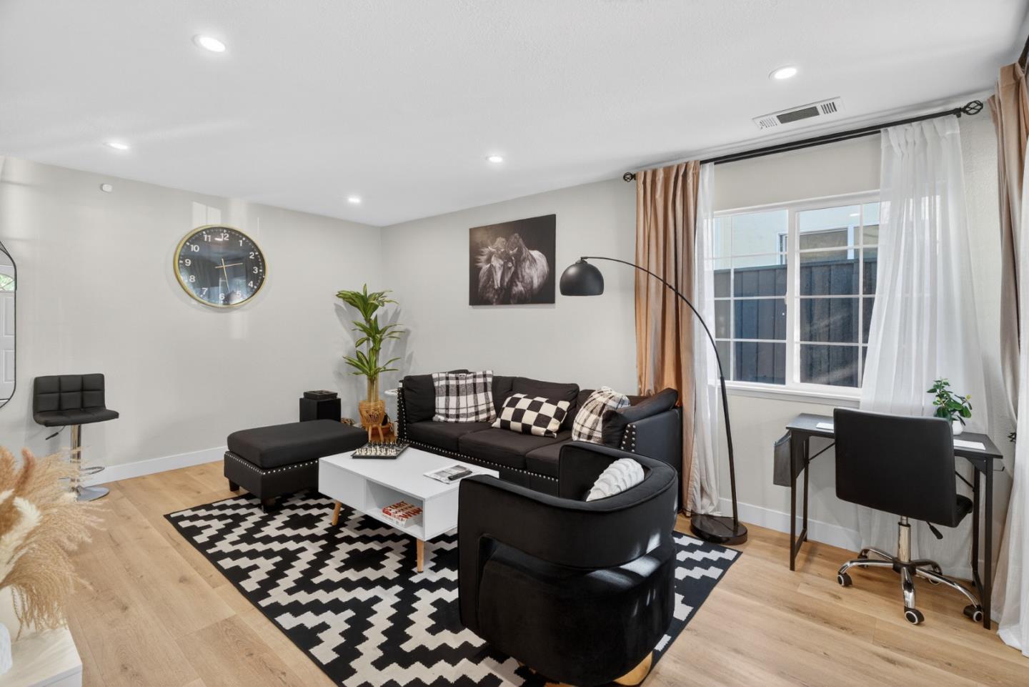 10230 Griffith Street