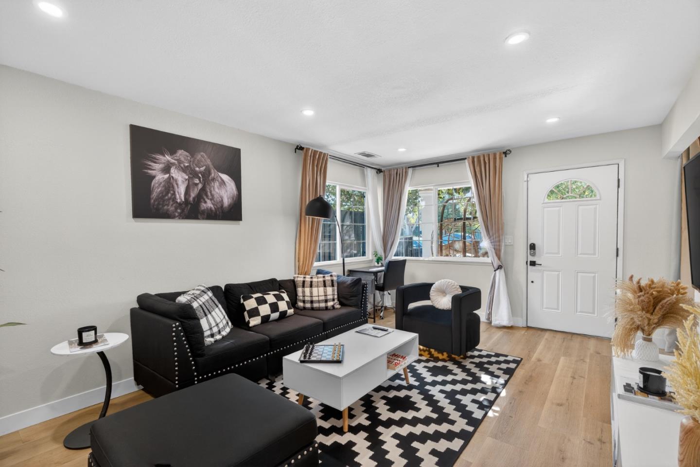 10230 Griffith Street