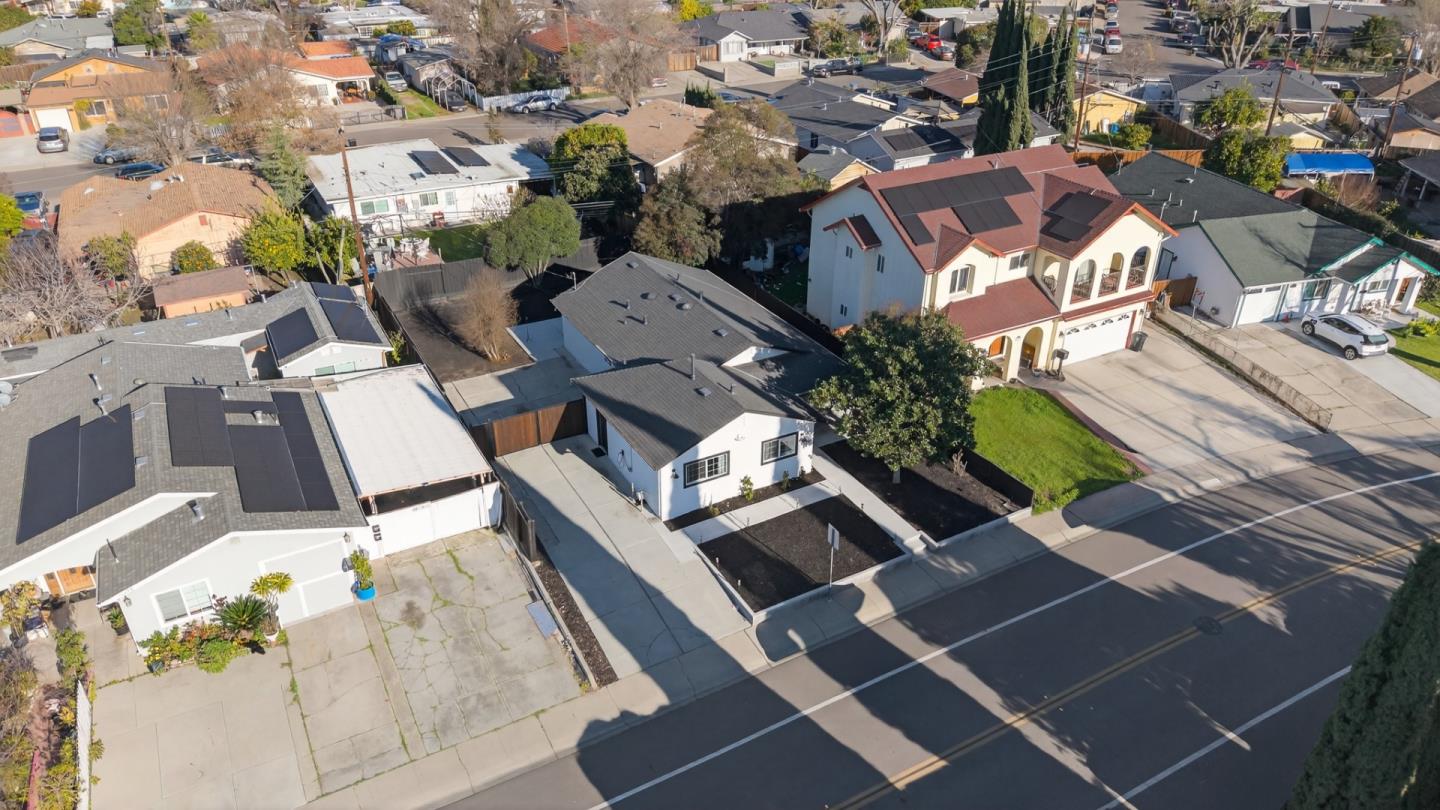 10230 Griffith Street