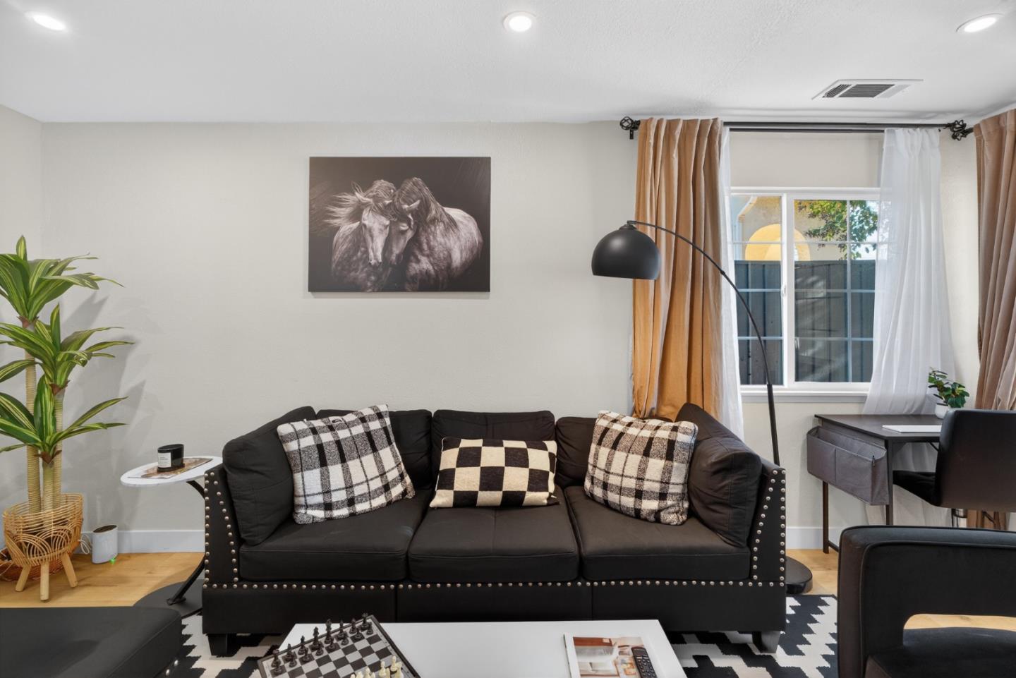 10230 Griffith Street