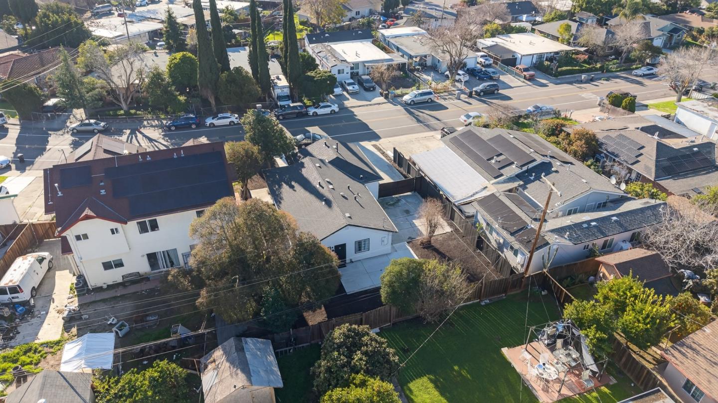 10230 Griffith Street