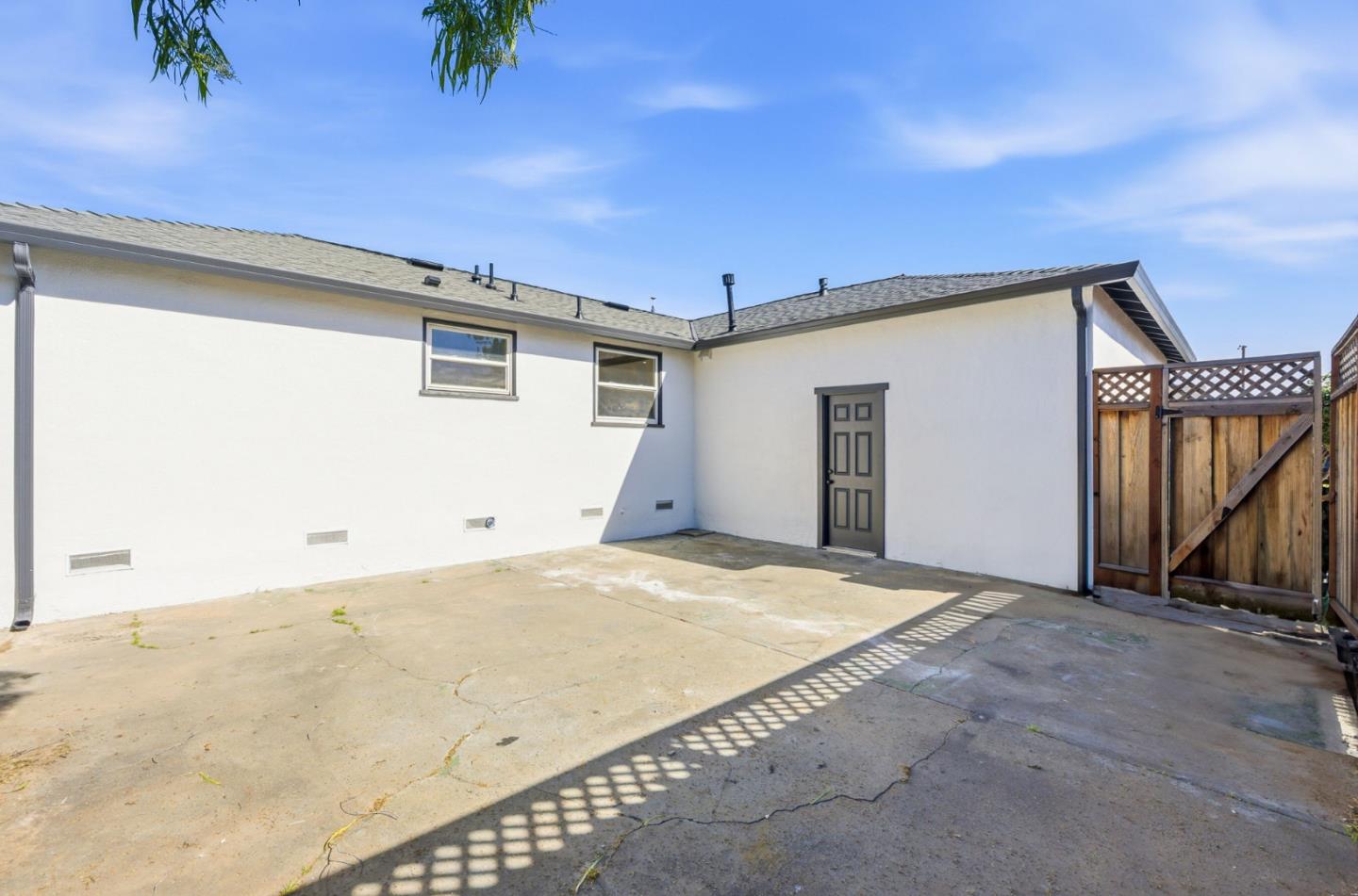3431 Golf Drive