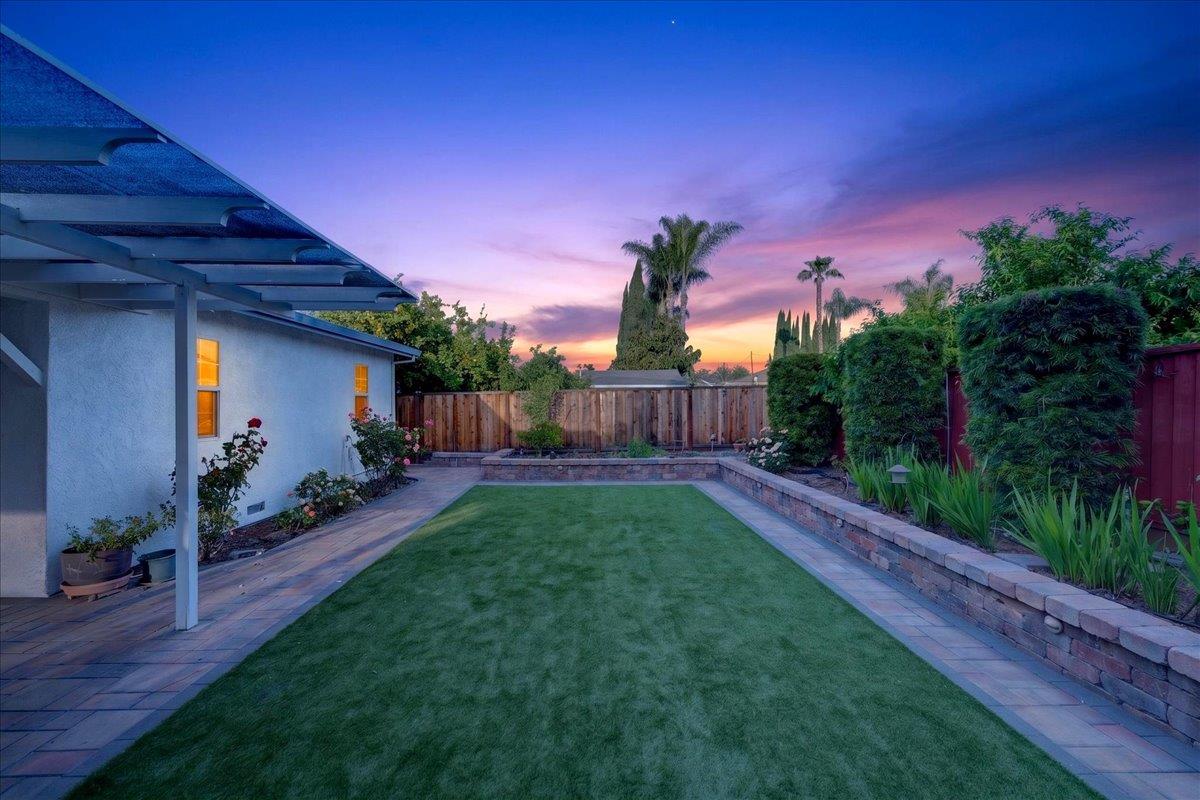 5841 Santa Teresa Boulevard