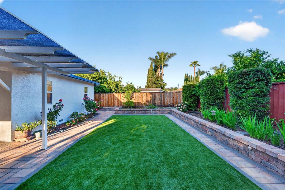 5841 Santa Teresa Boulevard