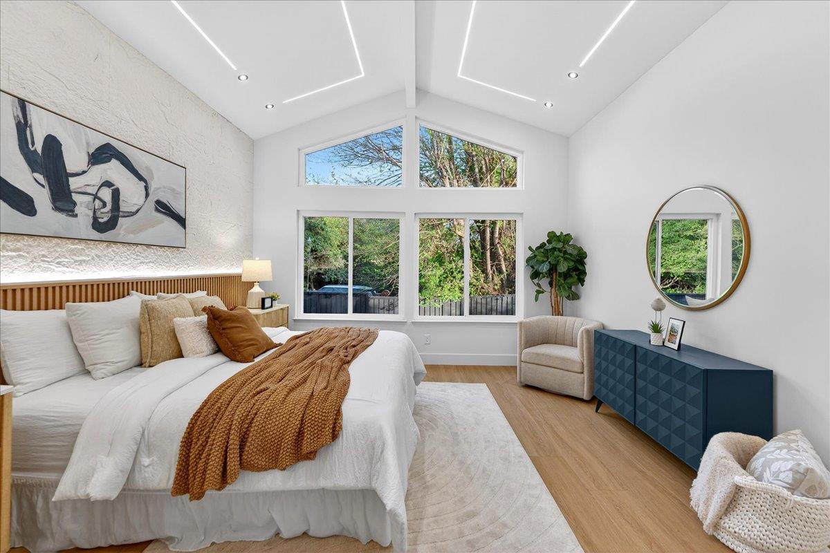 3512 Pleasant Crest Drive