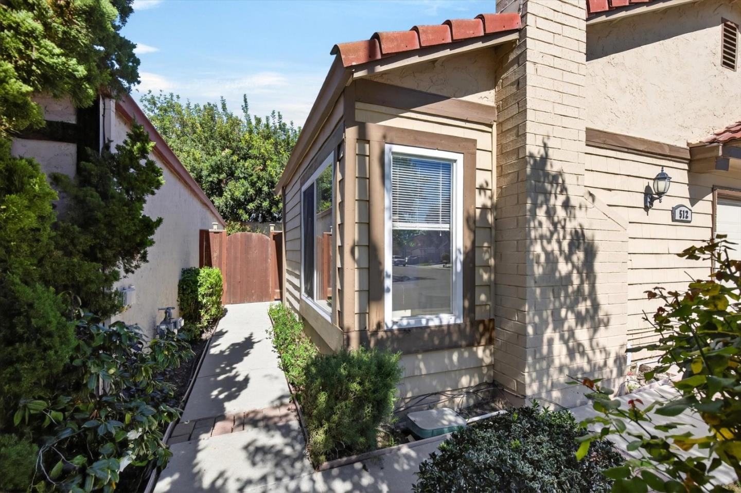 512 Lanfair Circle