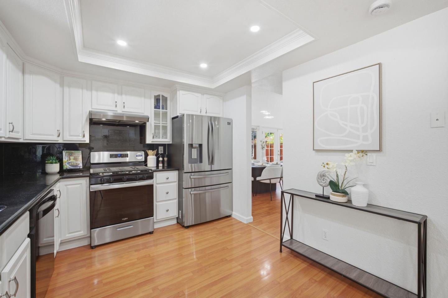 3350 Woodside Lane
