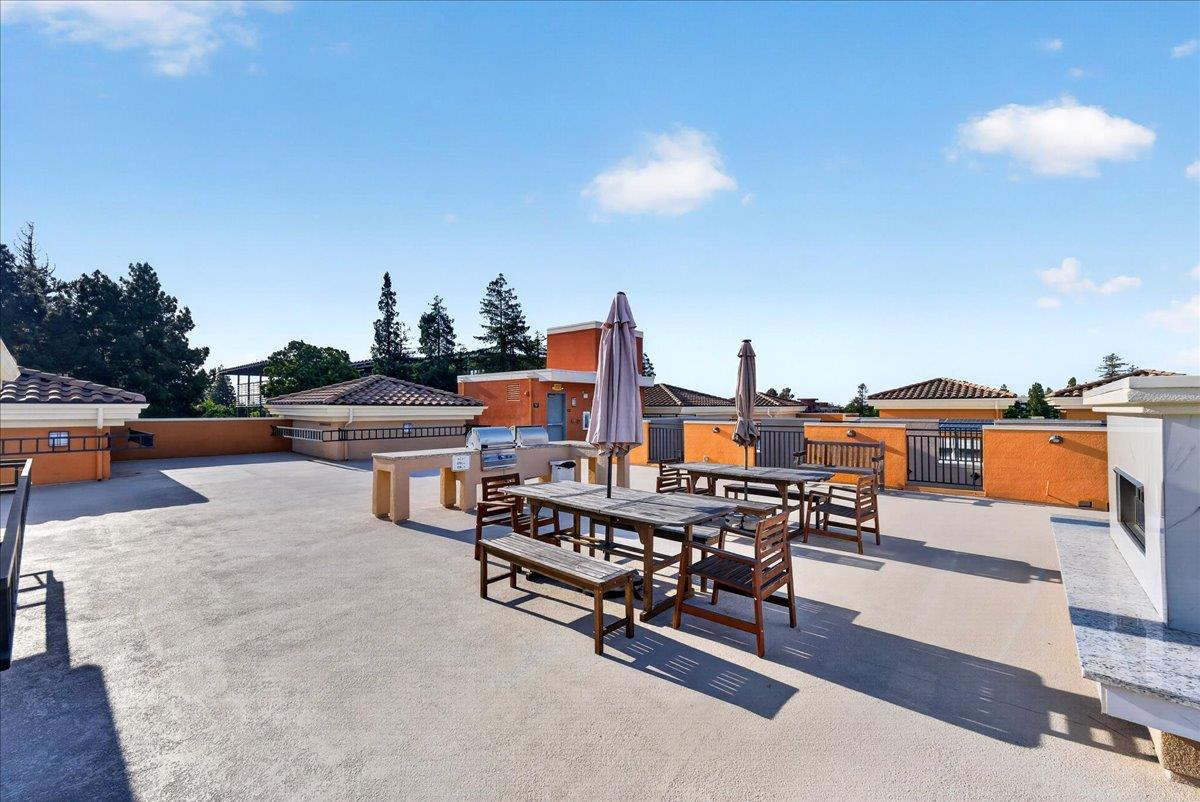 538 South Mathilda Avenue 301