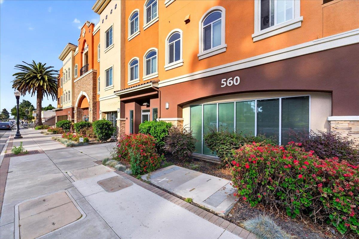 538 South Mathilda Avenue 301