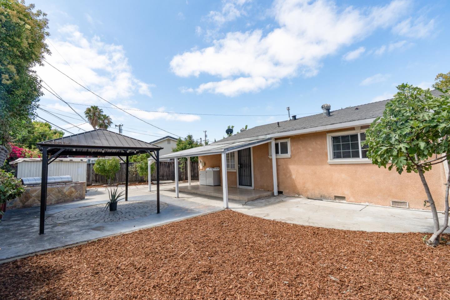 1032 Sinbad AVE