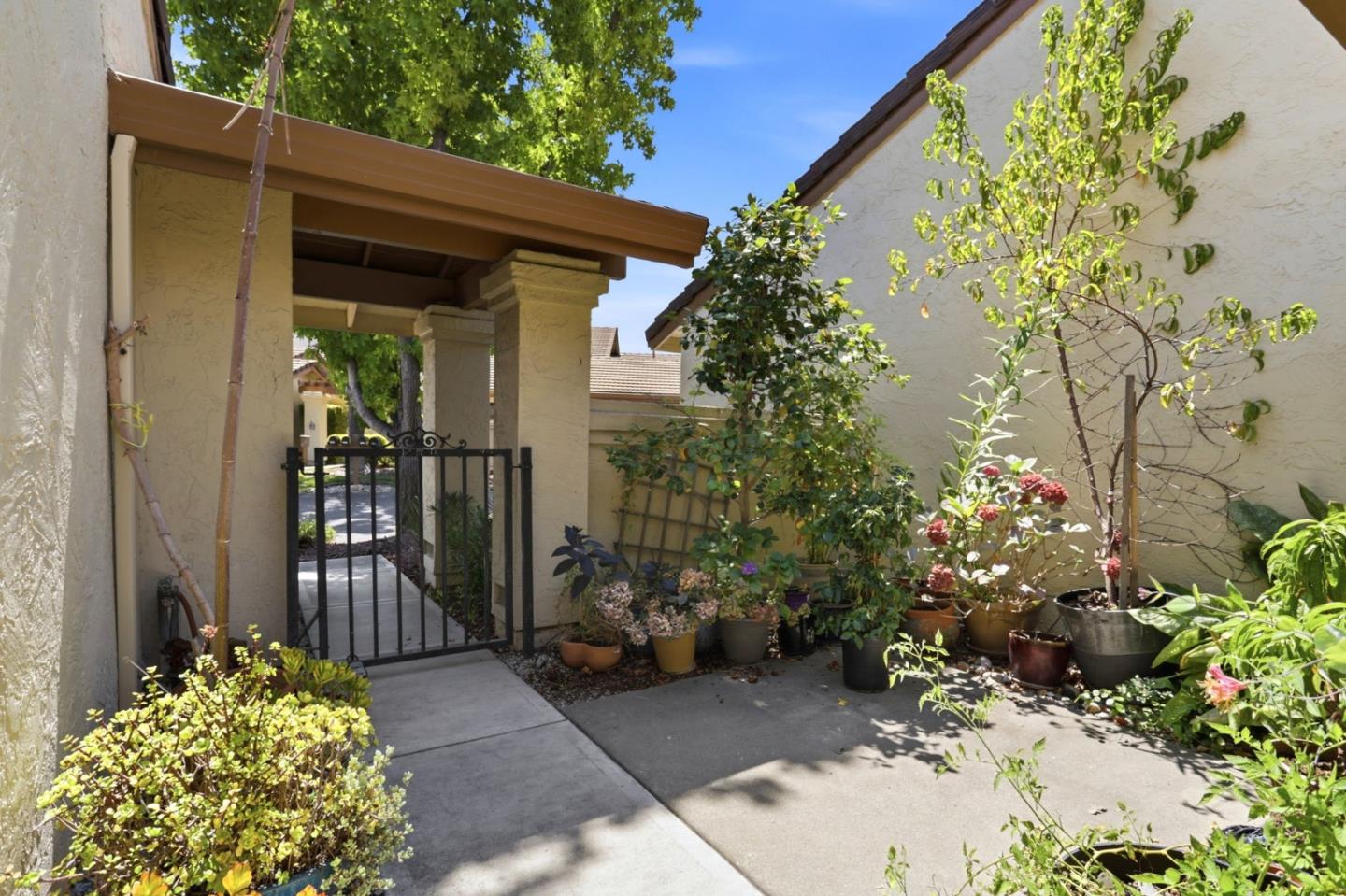 3364 Bolsena CT