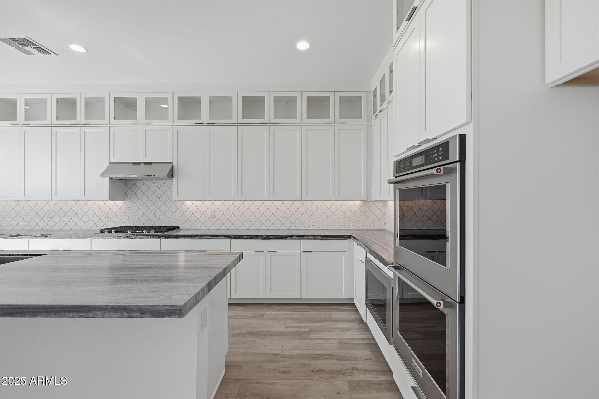 3323 W SUNSTONE Drive