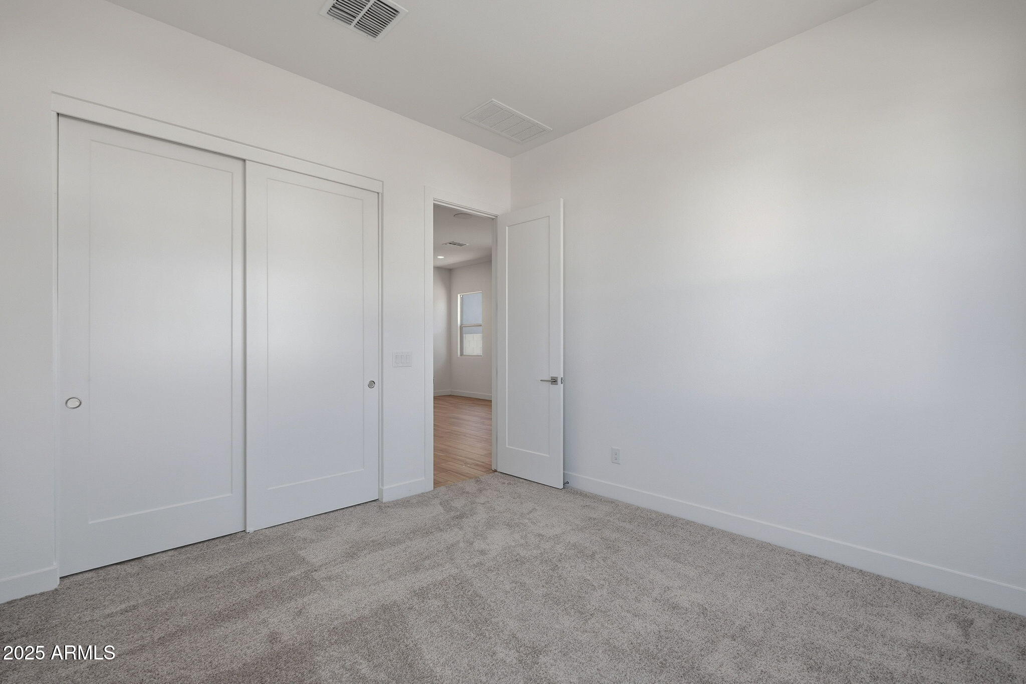 3323 W SUNSTONE Drive