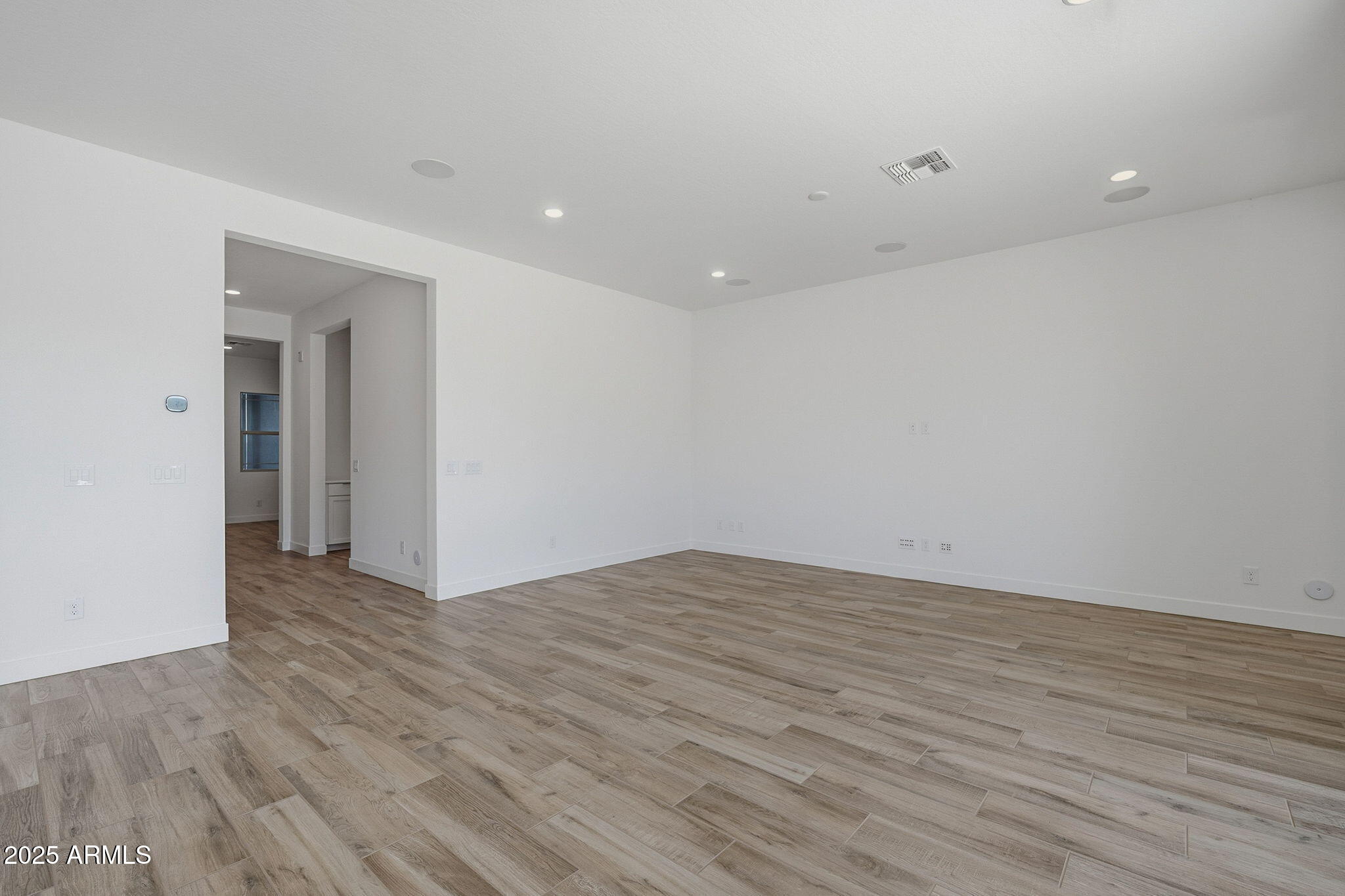 3323 W SUNSTONE Drive