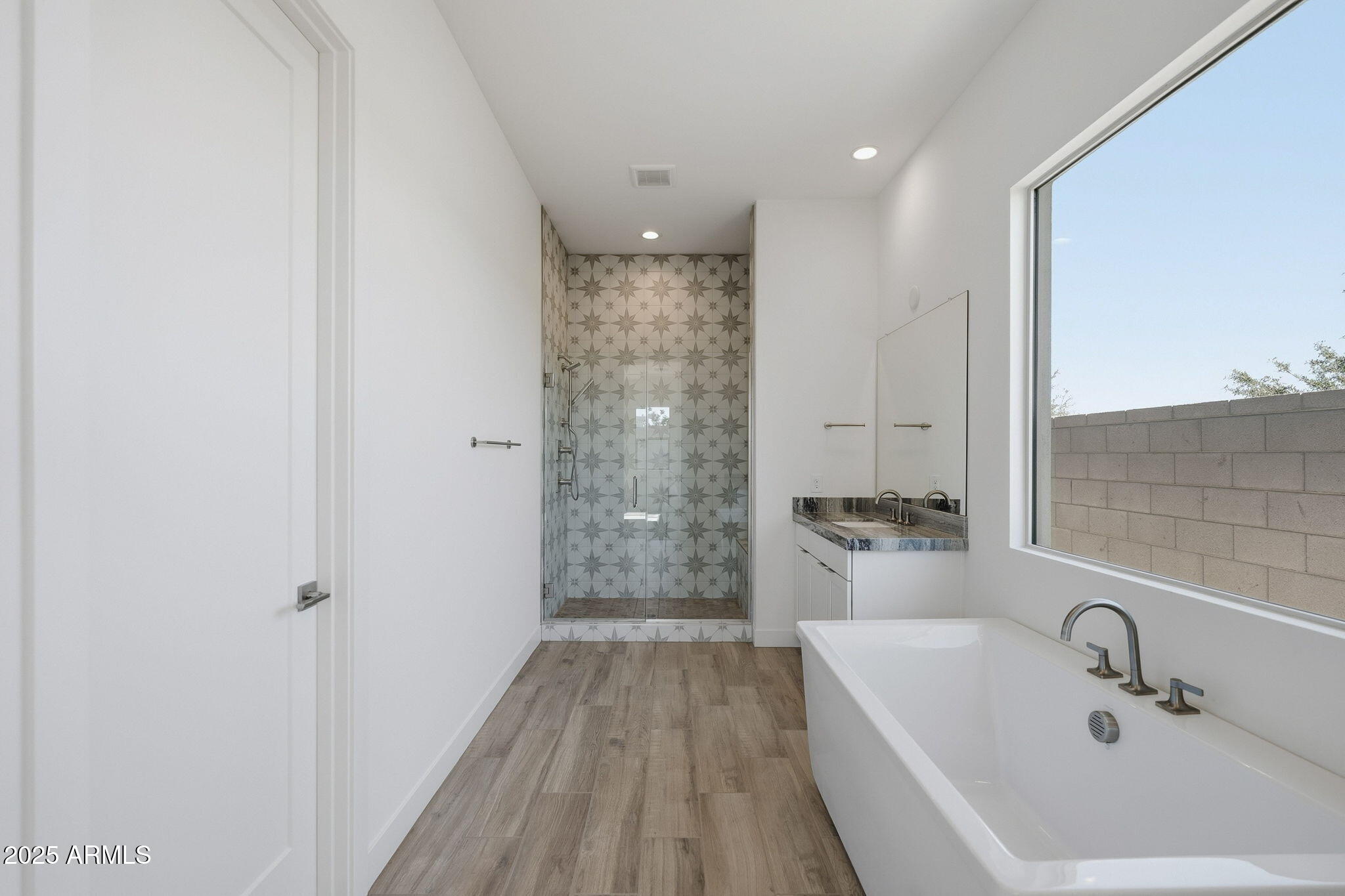 3323 W SUNSTONE Drive