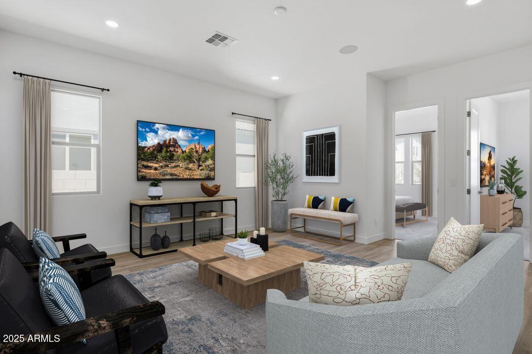3323 W SUNSTONE Drive