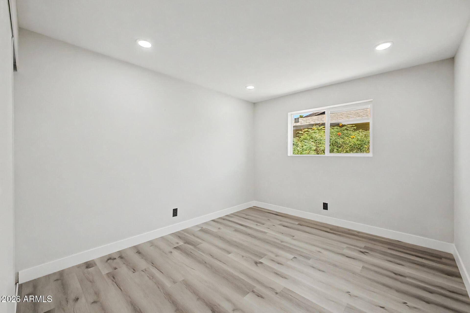 504 E FREMONT Drive