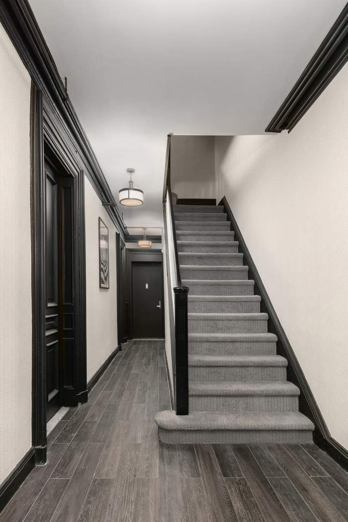 130 E 61st Street
