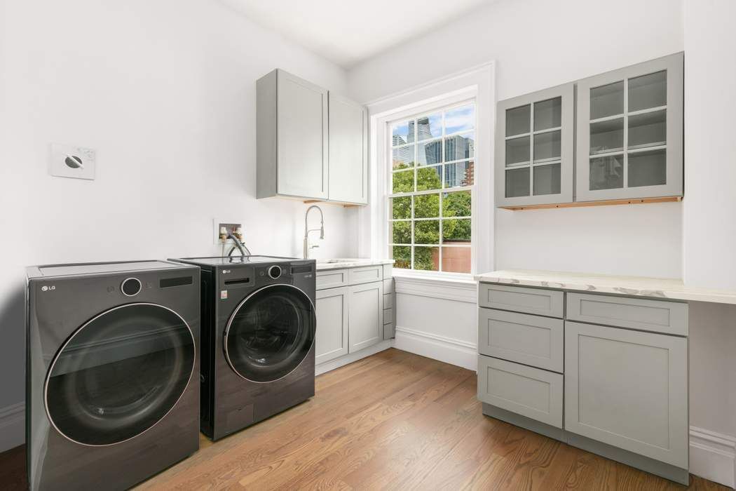 340 W 23rd Street