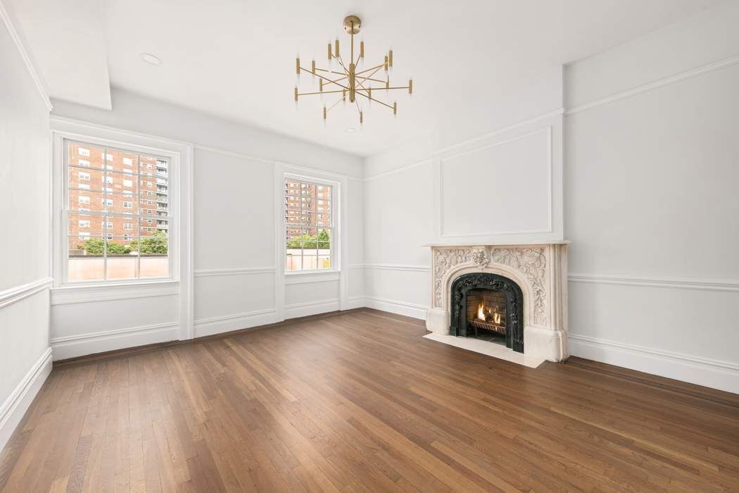 340 W 23rd Street