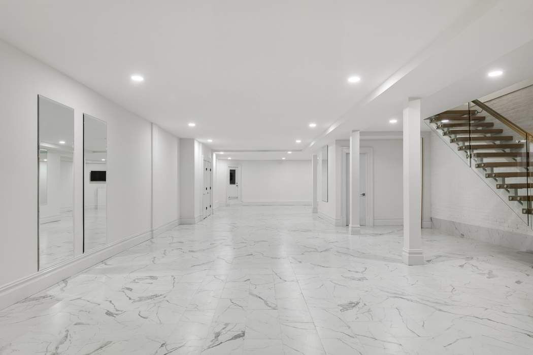 340 W 23rd Street