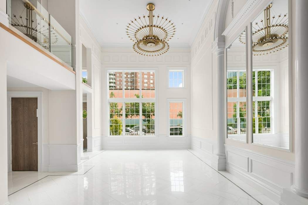 340 W 23rd Street