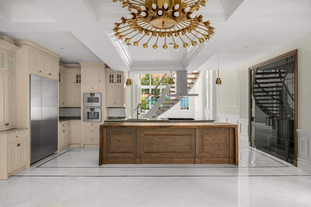 340 W 23rd Street