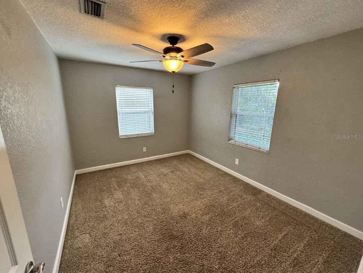 305 SAINT AUGUSTINE AVE