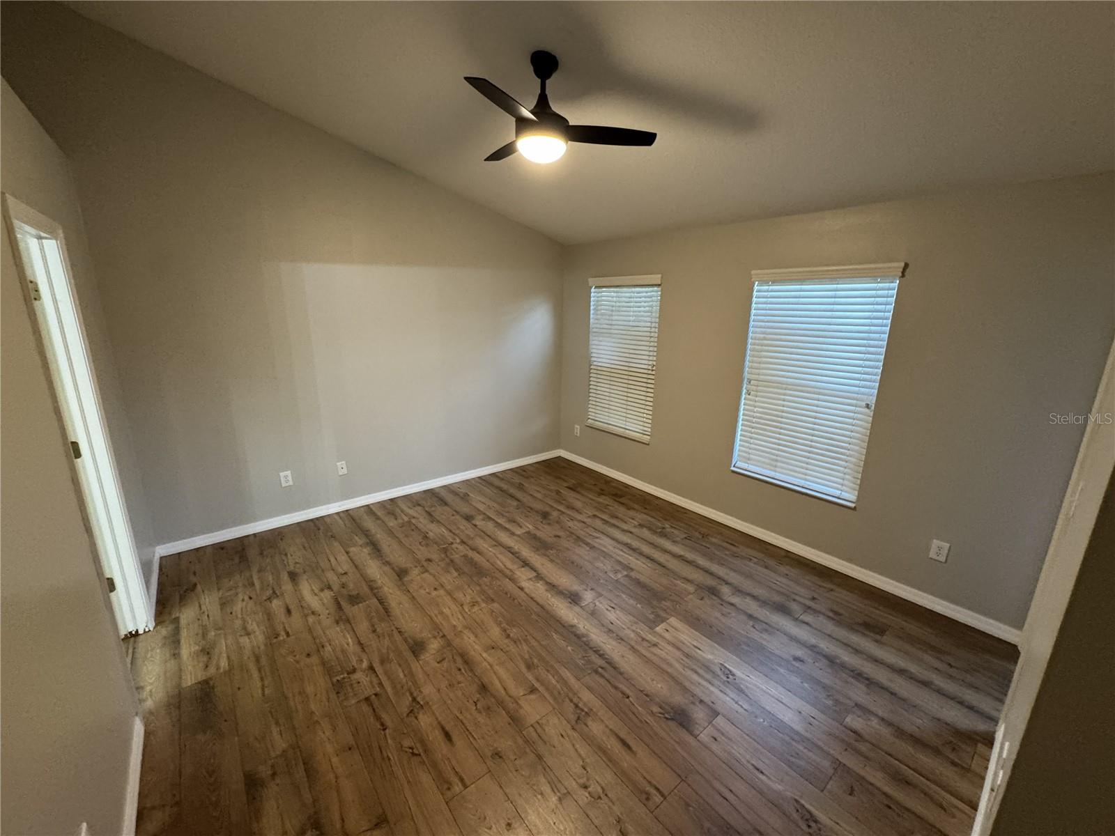 12280 COUNTRY WHITE CIR