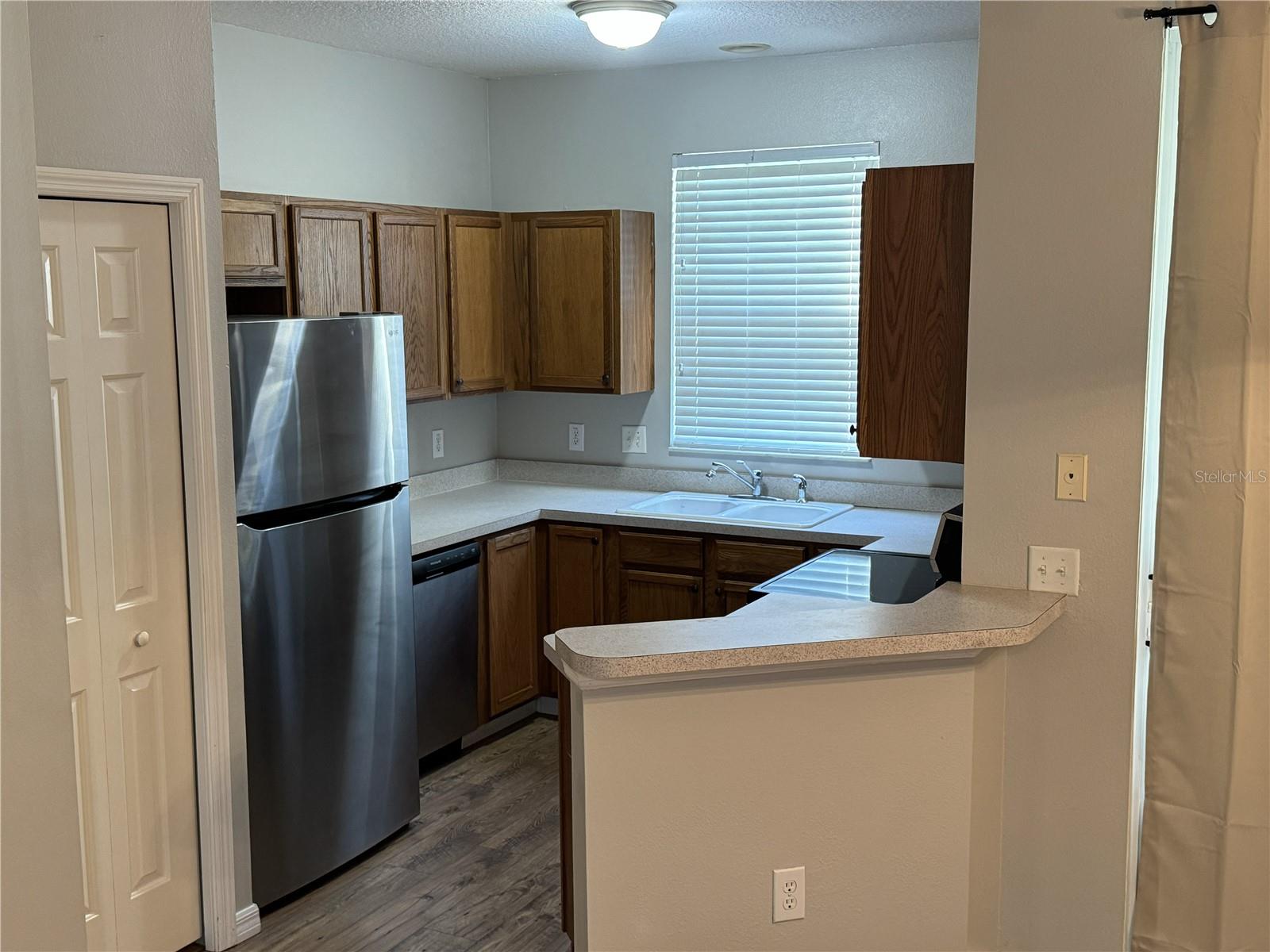 12280 COUNTRY WHITE CIR