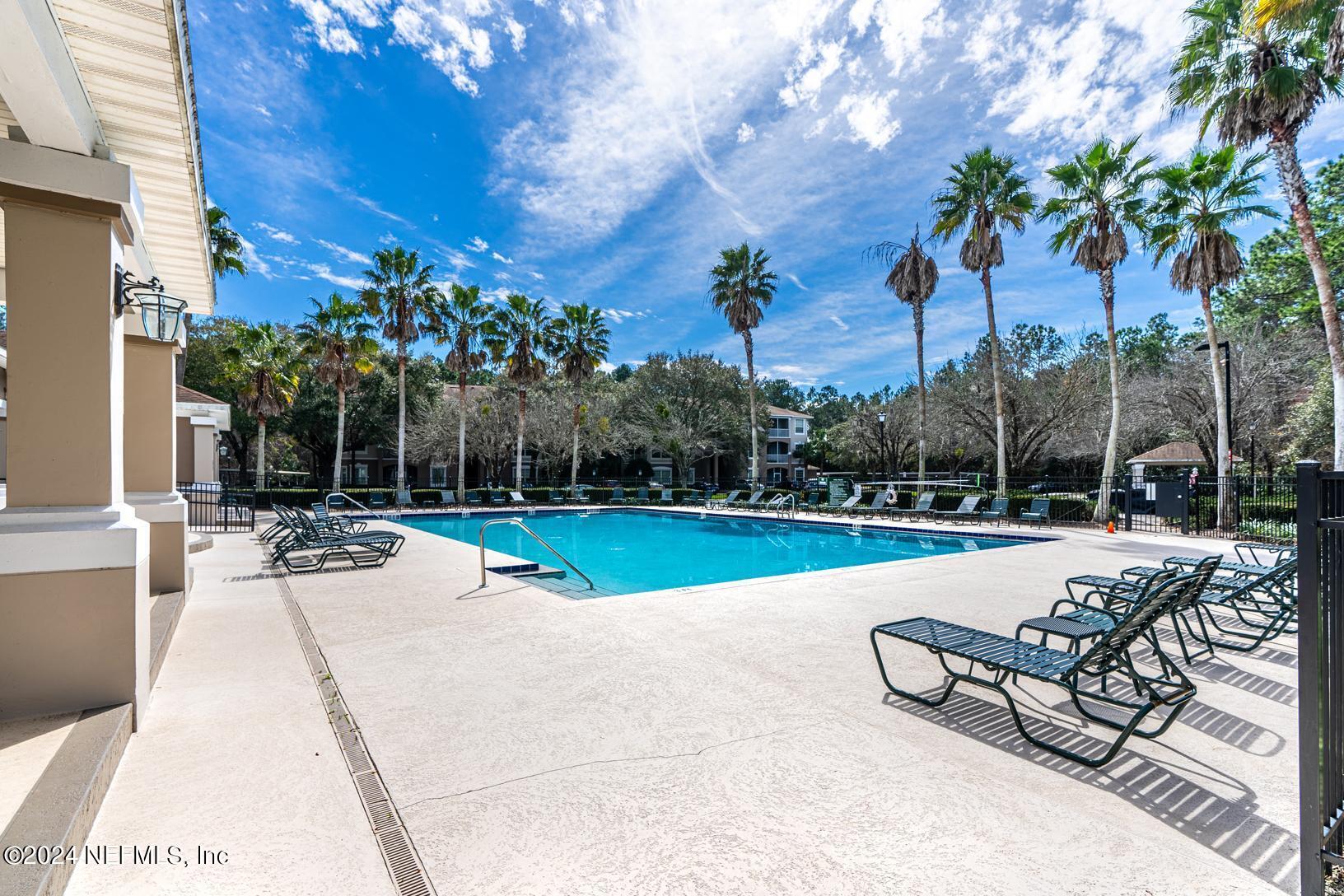 10550 BAYMEADOWS Road, 509