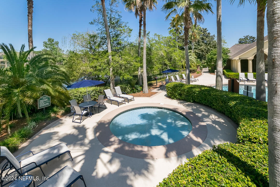 7800 POINT MEADOWS Drive, 412