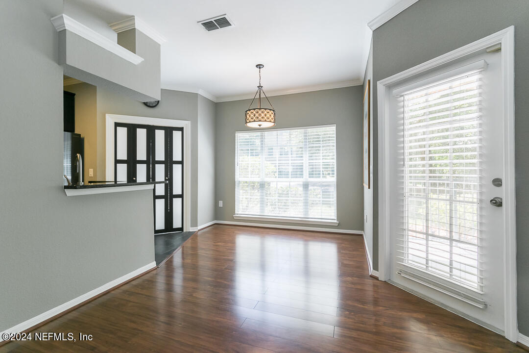 7800 POINT MEADOWS Drive, 412