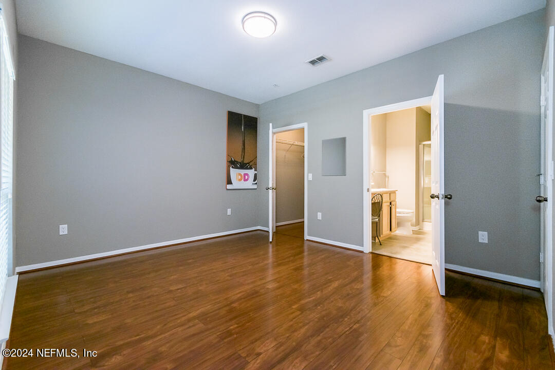 7800 POINT MEADOWS Drive, 412