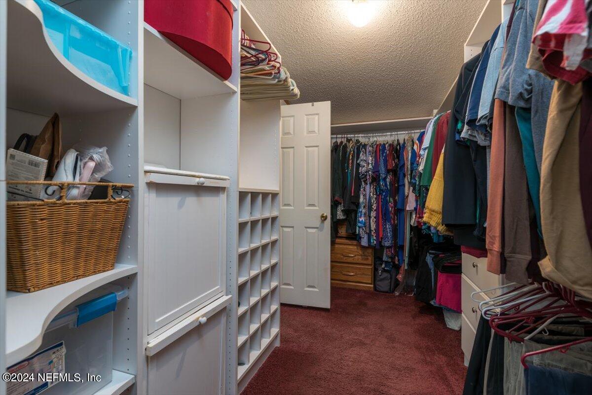 7205 PAUL HOWARD Drive