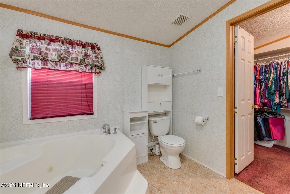 7205 PAUL HOWARD Drive