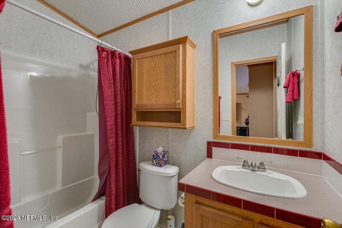 7205 PAUL HOWARD Drive