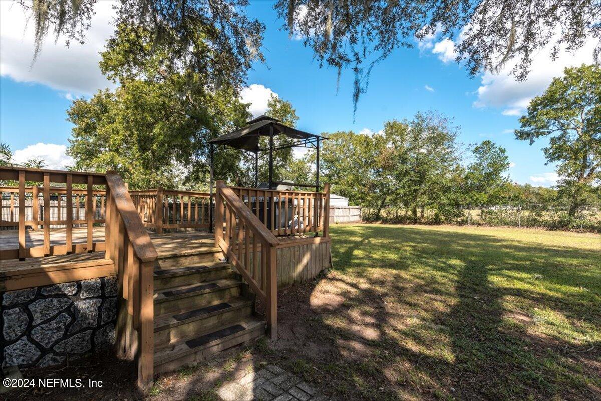 7205 PAUL HOWARD Drive