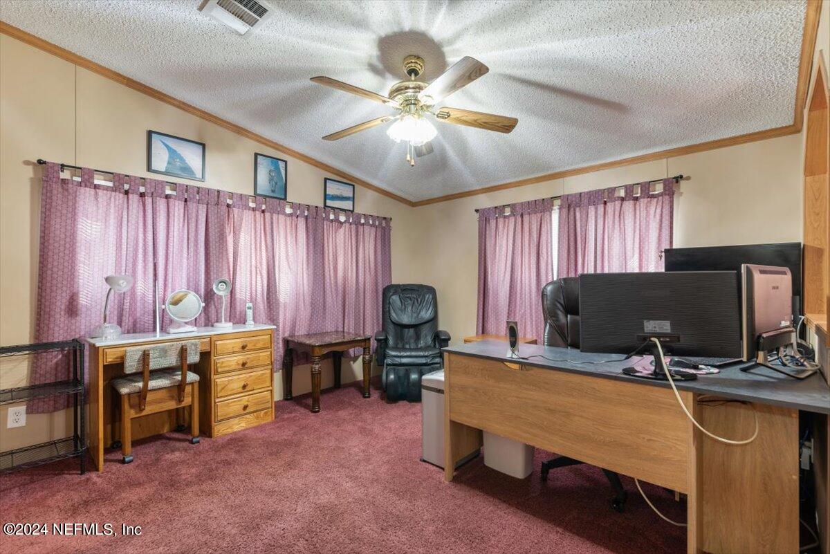 7205 PAUL HOWARD Drive