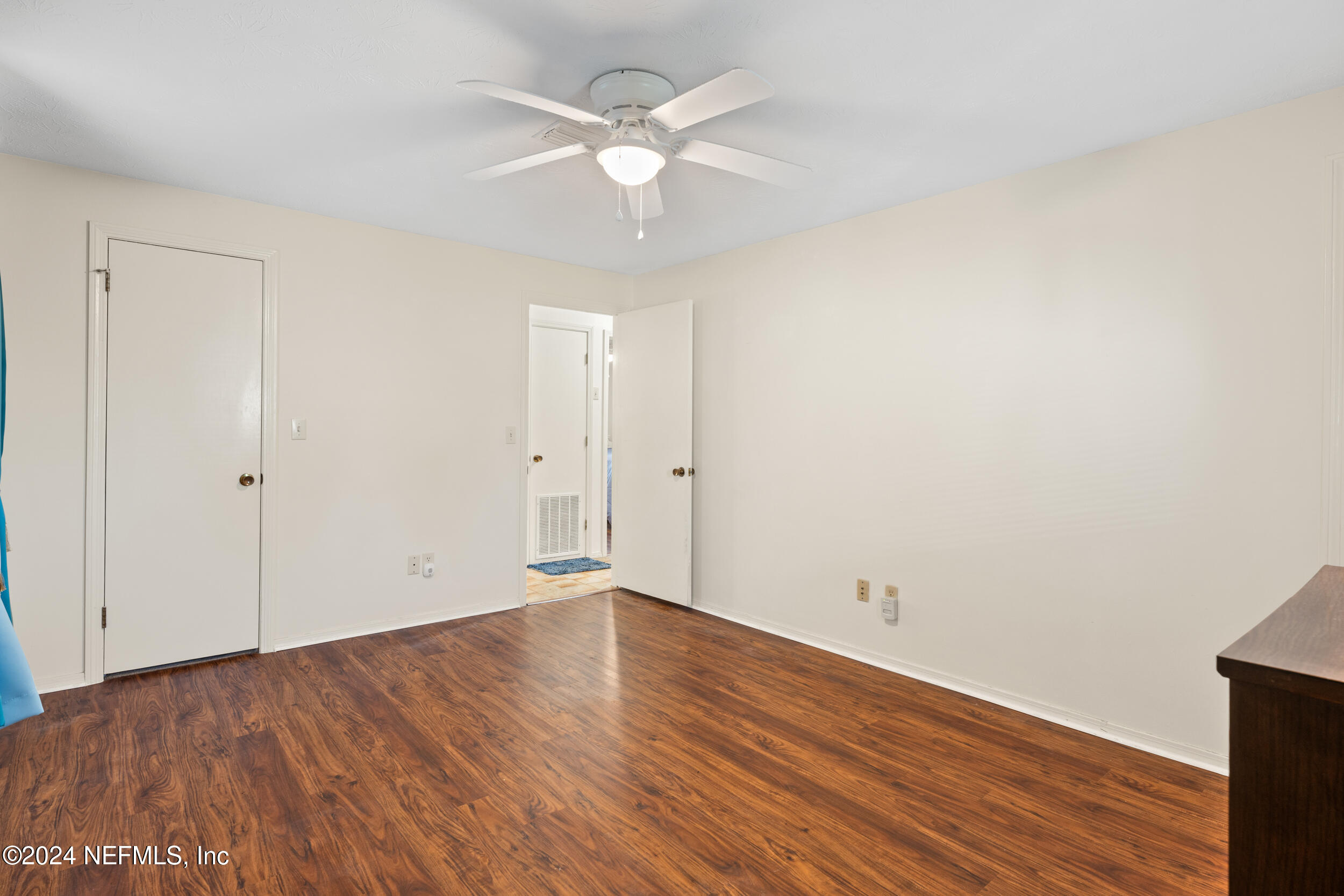 11406 AMERICANA Lane