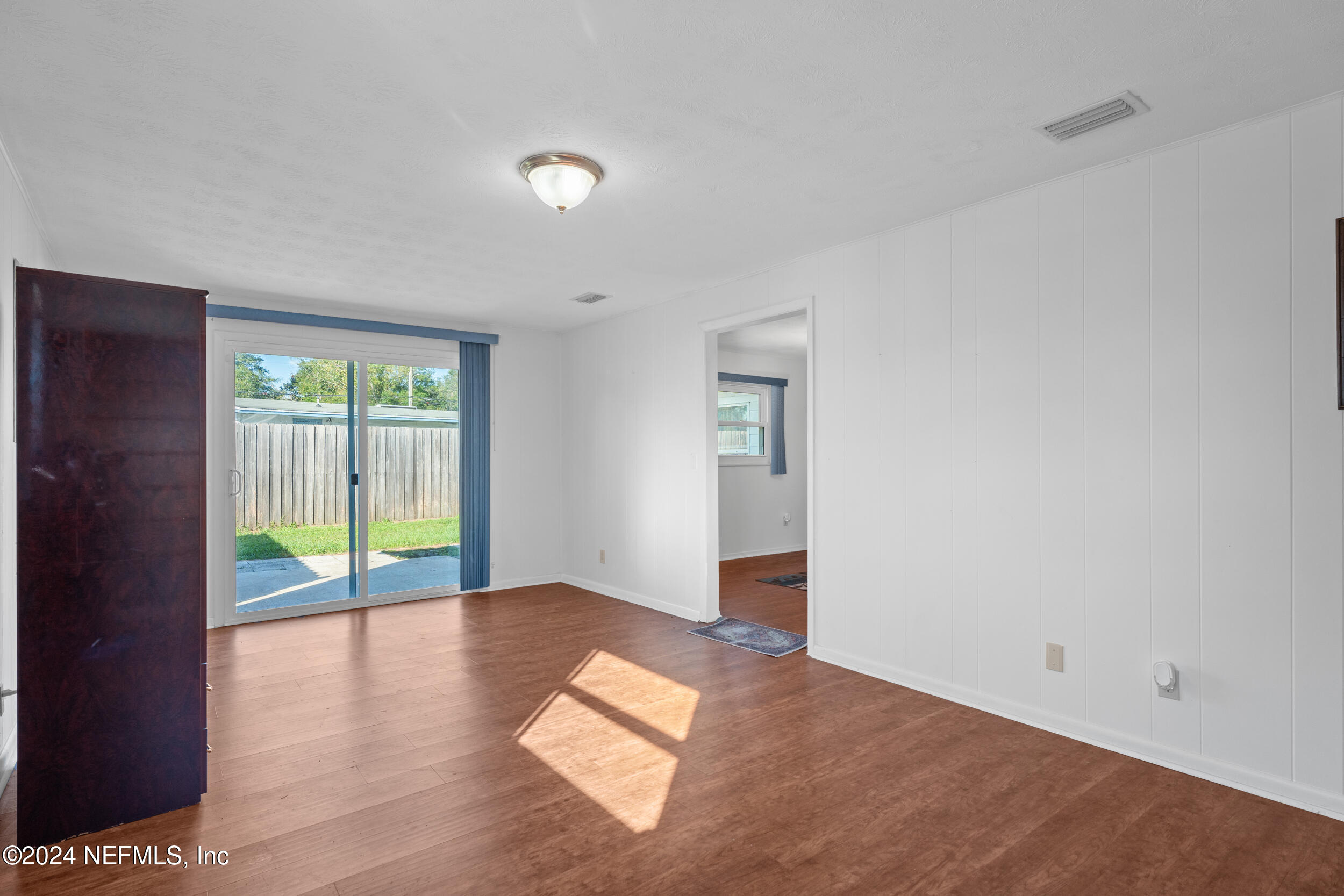11406 AMERICANA Lane