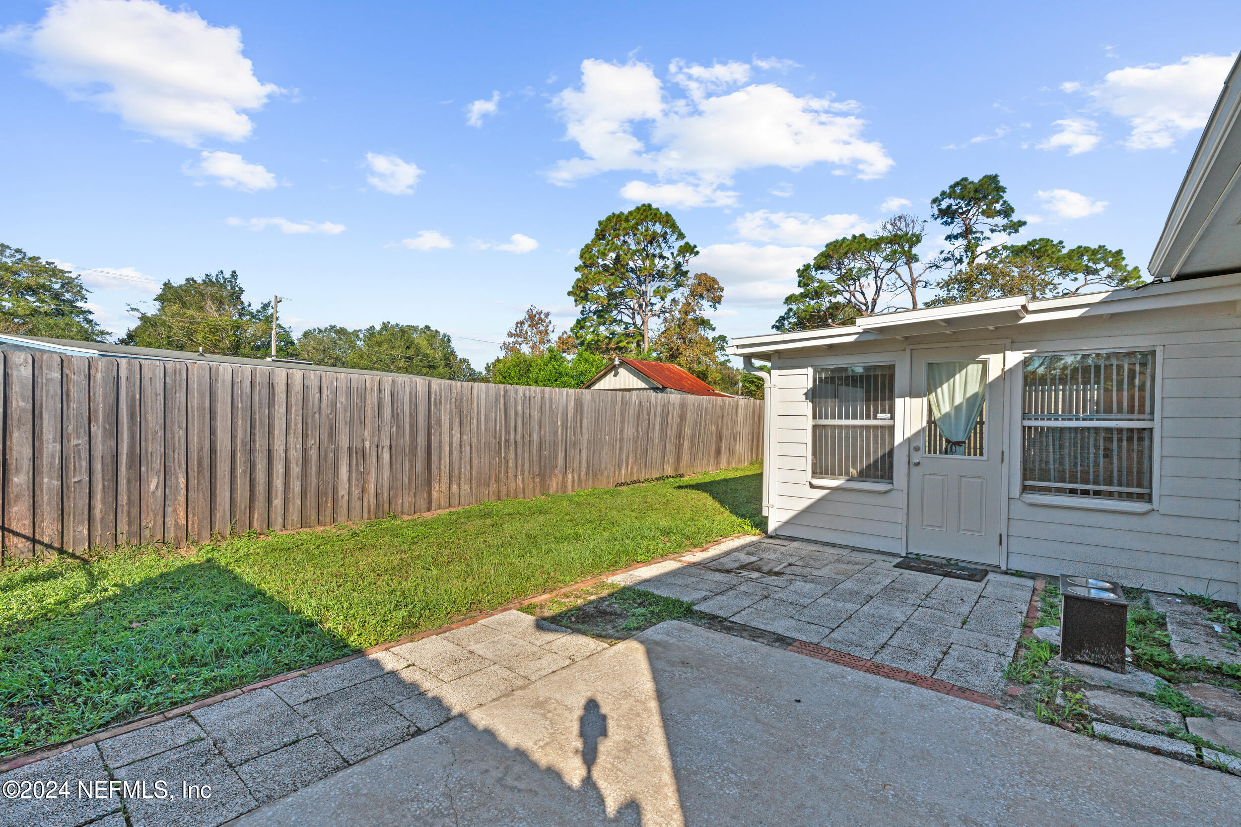 11406 AMERICANA Lane