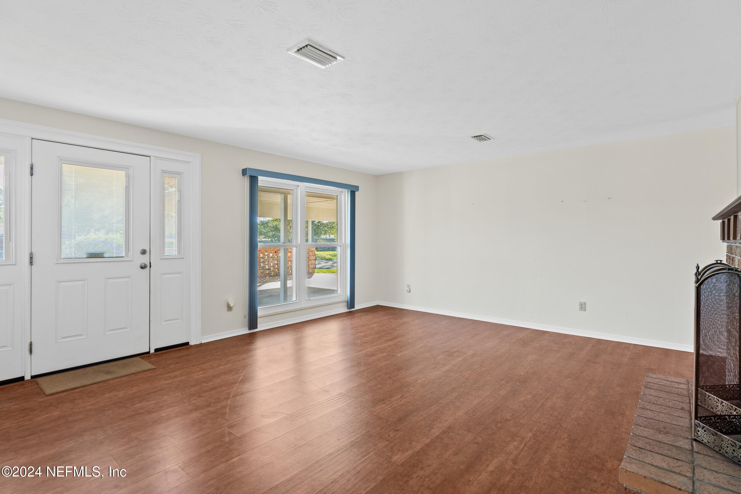 11406 AMERICANA Lane