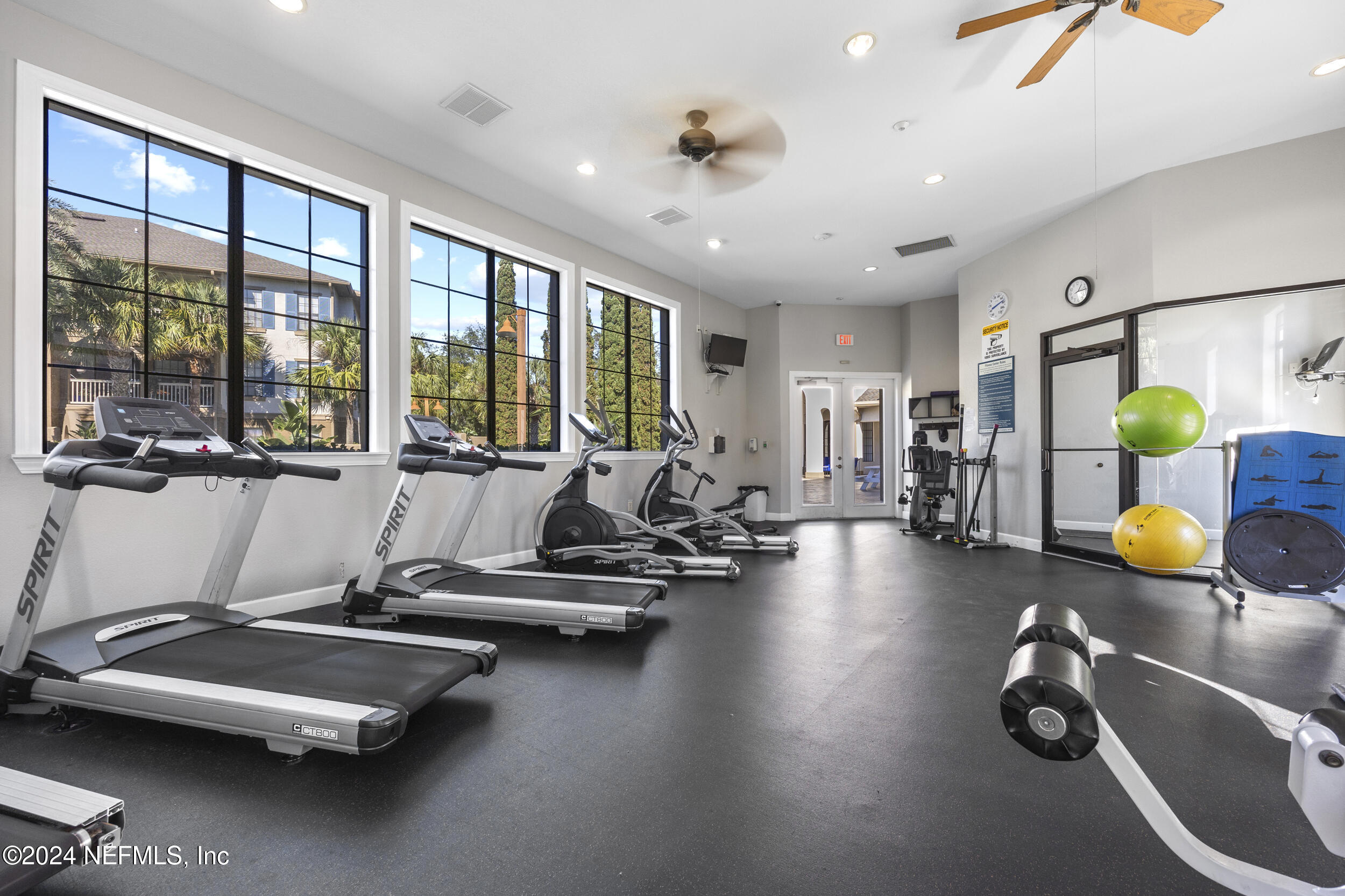 12700 BARTRAM PARK Boulevard 811