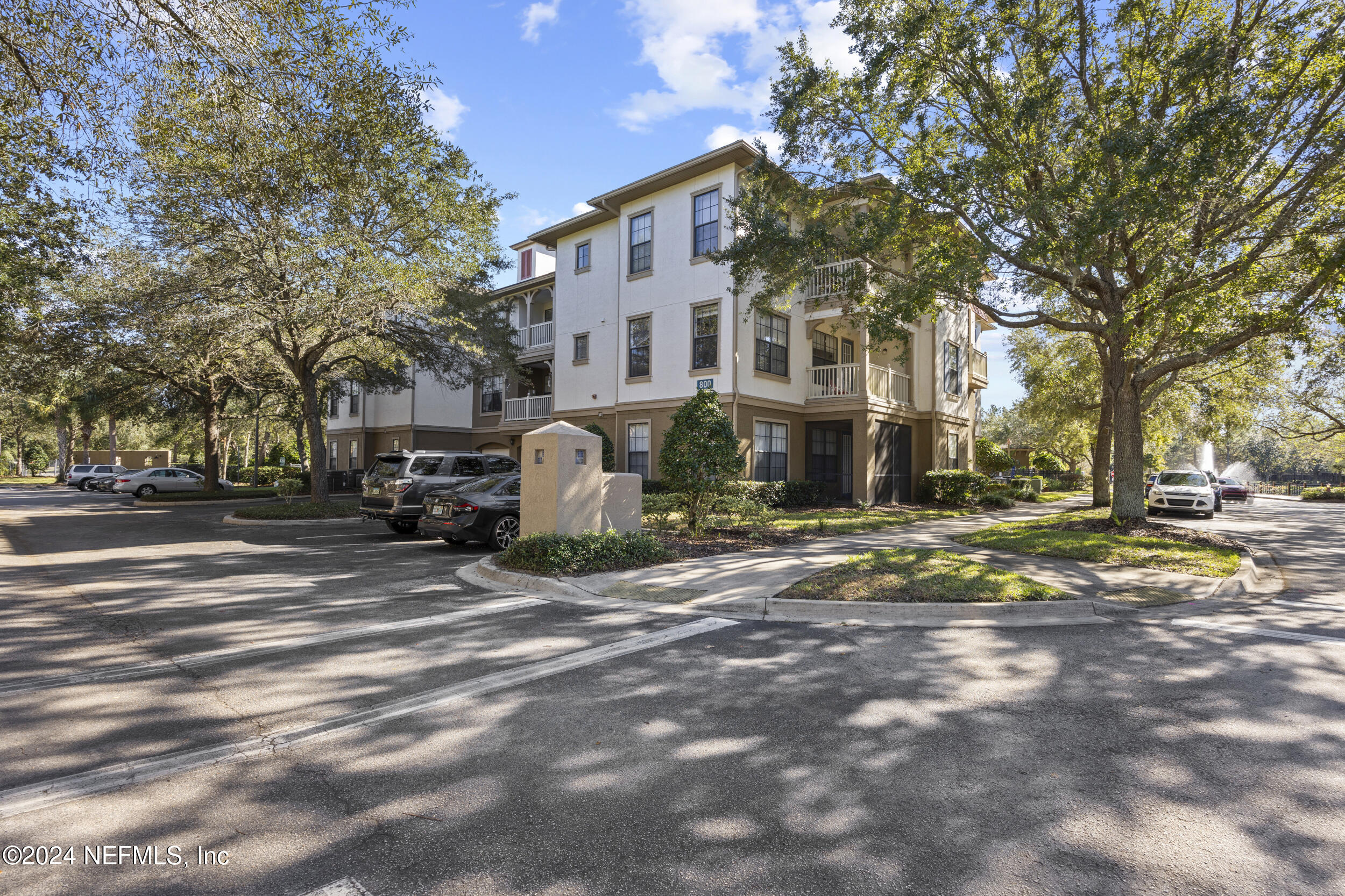 12700 BARTRAM PARK Boulevard 811