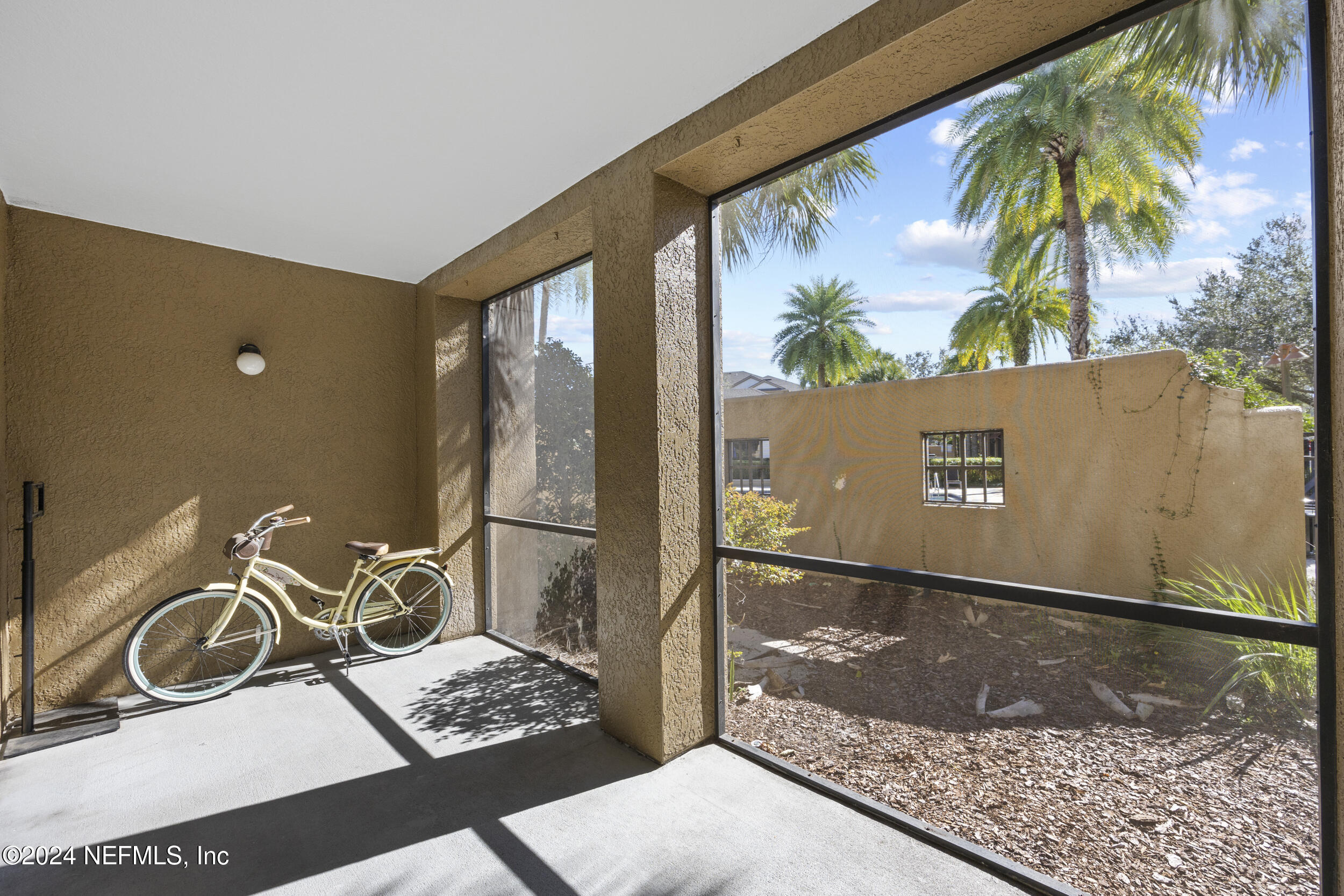 12700 BARTRAM PARK Boulevard 811