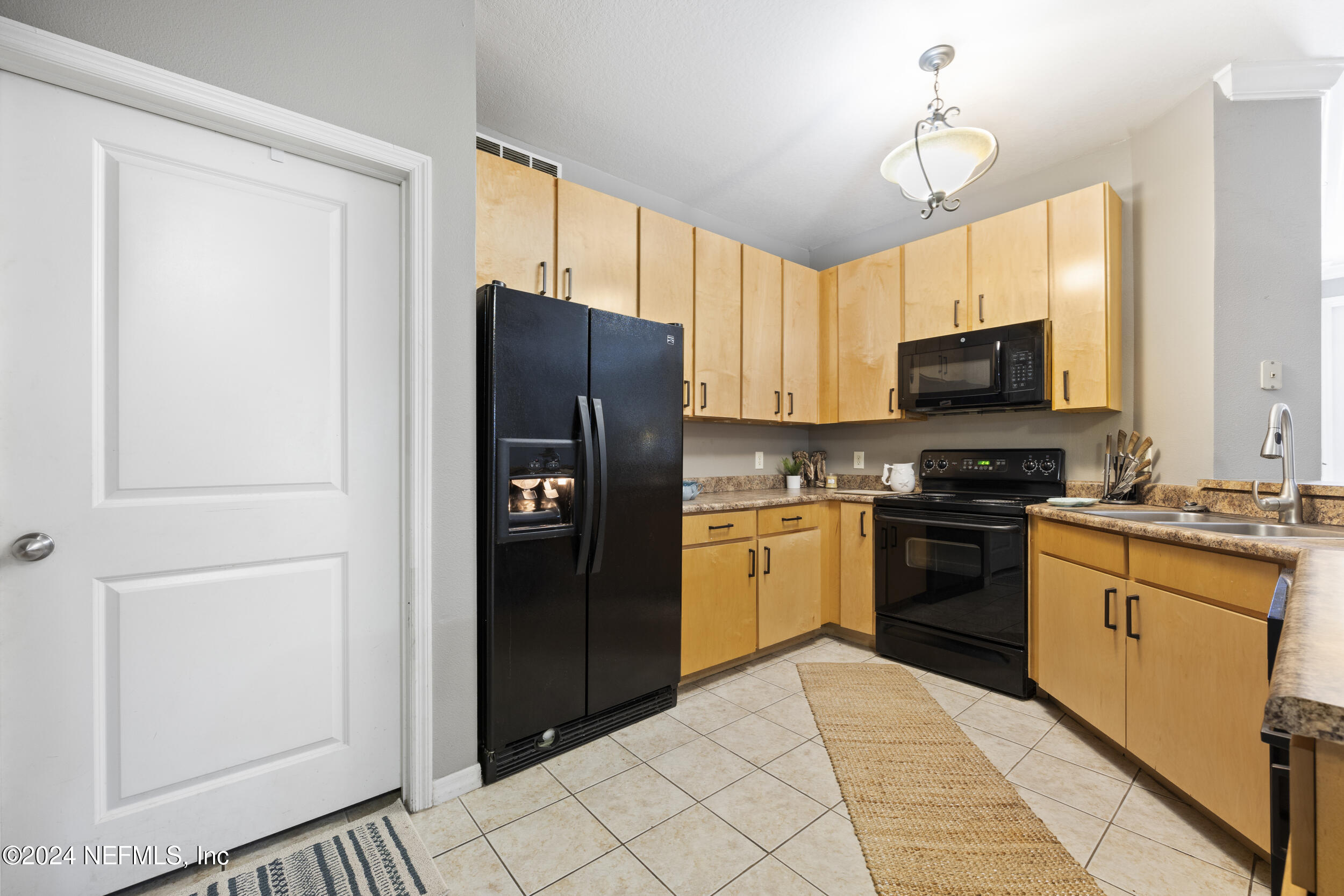 12700 BARTRAM PARK Boulevard 811